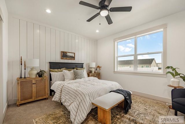 315 Meadow Walk Dr, Shelley, ID 83274