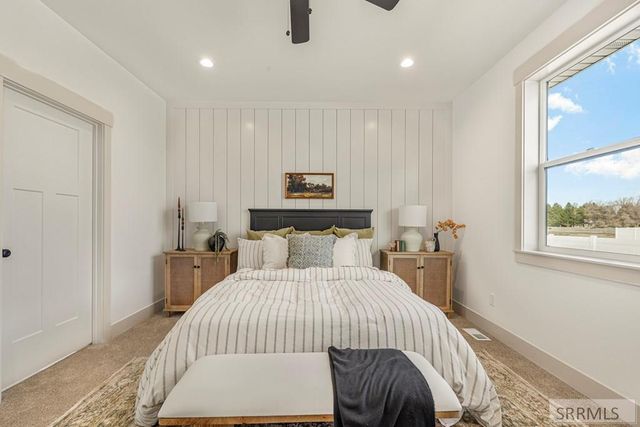 315 Meadow Walk Dr, Shelley, ID 83274