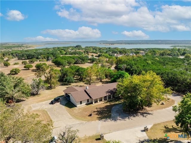 3300 Birchwood Drive, Harker Heights, TX 76548