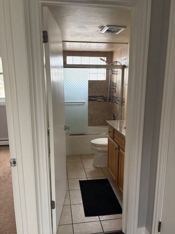 4440 W 111th Street 16, Oak Lawn, IL 60453