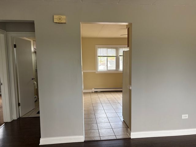 4440 W 111th Street 16, Oak Lawn, IL 60453