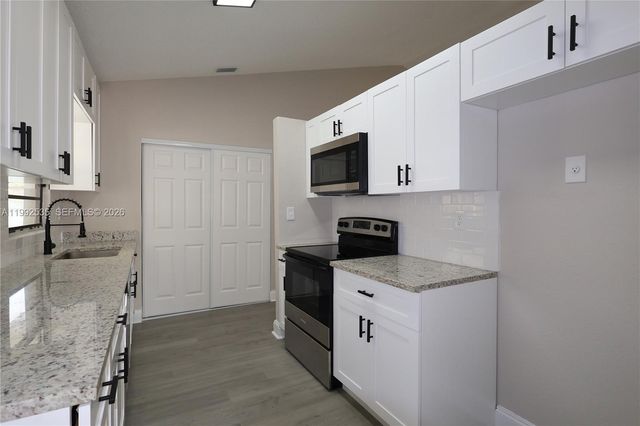 20723 SW 119th Pl, Miami, FL 33177