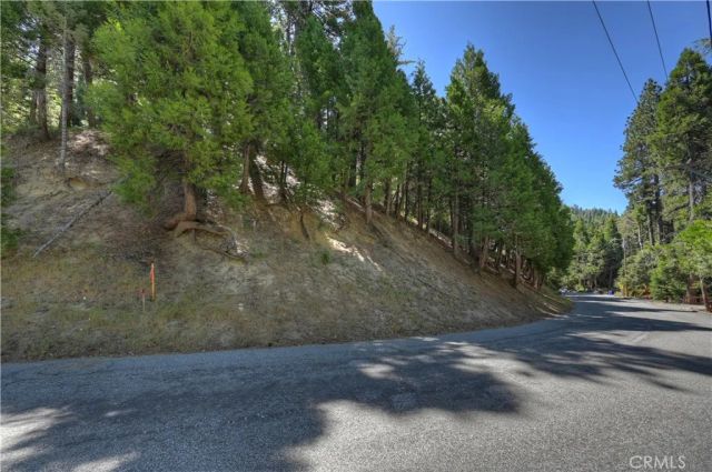 413 Merrimack, Lake Arrowhead, CA 92352
