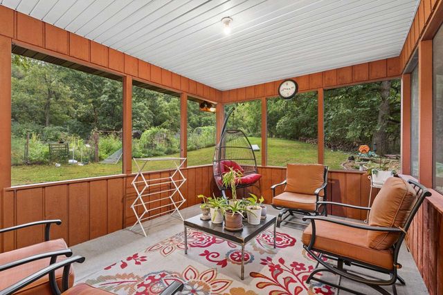 8773 Airport Road, Middleton, WI 53562