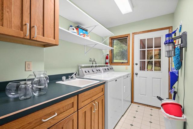 8773 Airport Road, Middleton, WI 53562