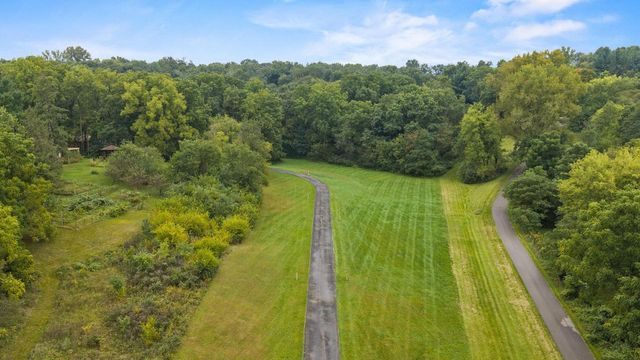 8773 Airport Road, Middleton, WI 53562