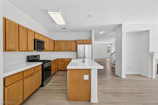 6203 Benchmark Way, North Las Vegas, NV 89031