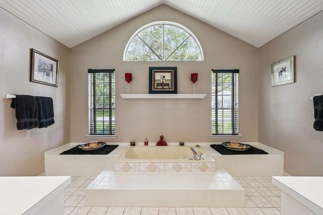 1129 CLIMBING ROSE DRIVE, Orlando, FL 32818