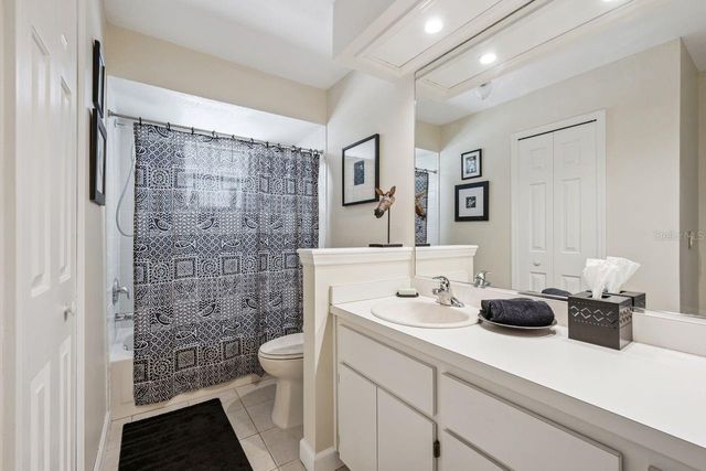 1129 CLIMBING ROSE DRIVE, Orlando, FL 32818