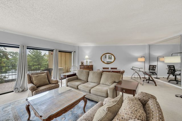 6666 Brookmont Ter Apt 306, Nashville, TN 37205