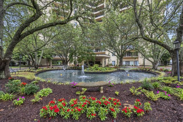 6666 Brookmont Ter Apt 306, Nashville, TN 37205