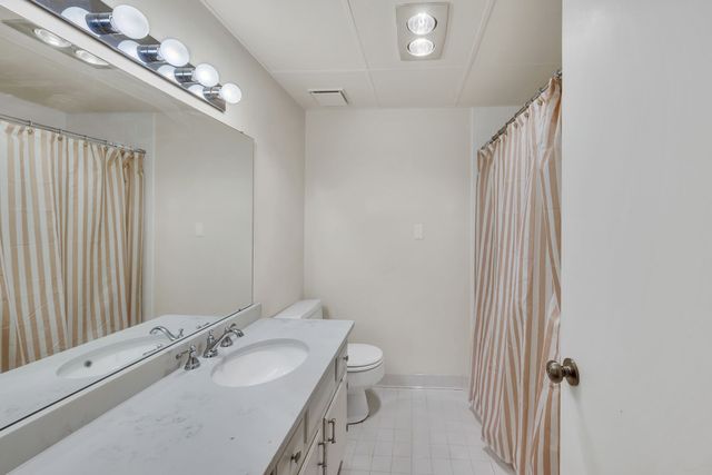 6666 Brookmont Ter Apt 306, Nashville, TN 37205