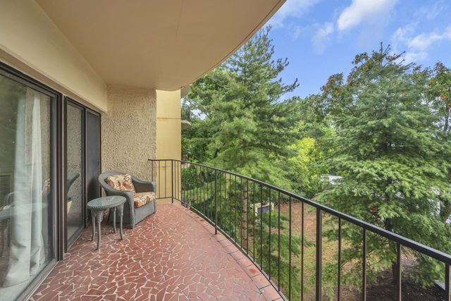 6666 Brookmont Ter Apt 306, Nashville, TN 37205