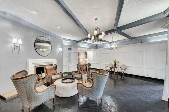 6666 Brookmont Ter Apt 306, Nashville, TN 37205