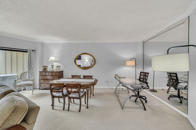 6666 Brookmont Ter Apt 306, Nashville, TN 37205