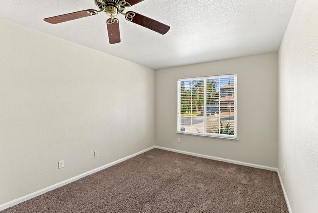 8784 Hawkesbury Ct, Elk Grove, CA 95624