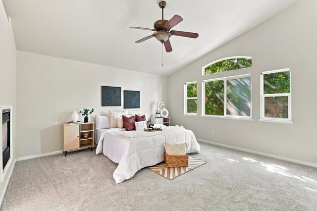 8784 Hawkesbury Ct, Elk Grove, CA 95624