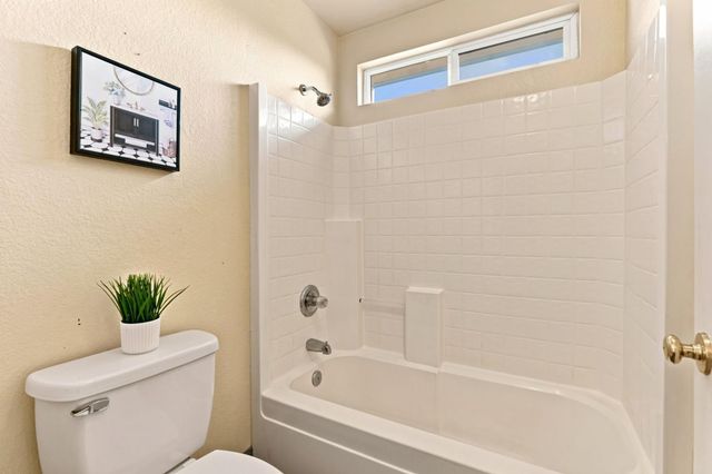 8784 Hawkesbury Ct, Elk Grove, CA 95624