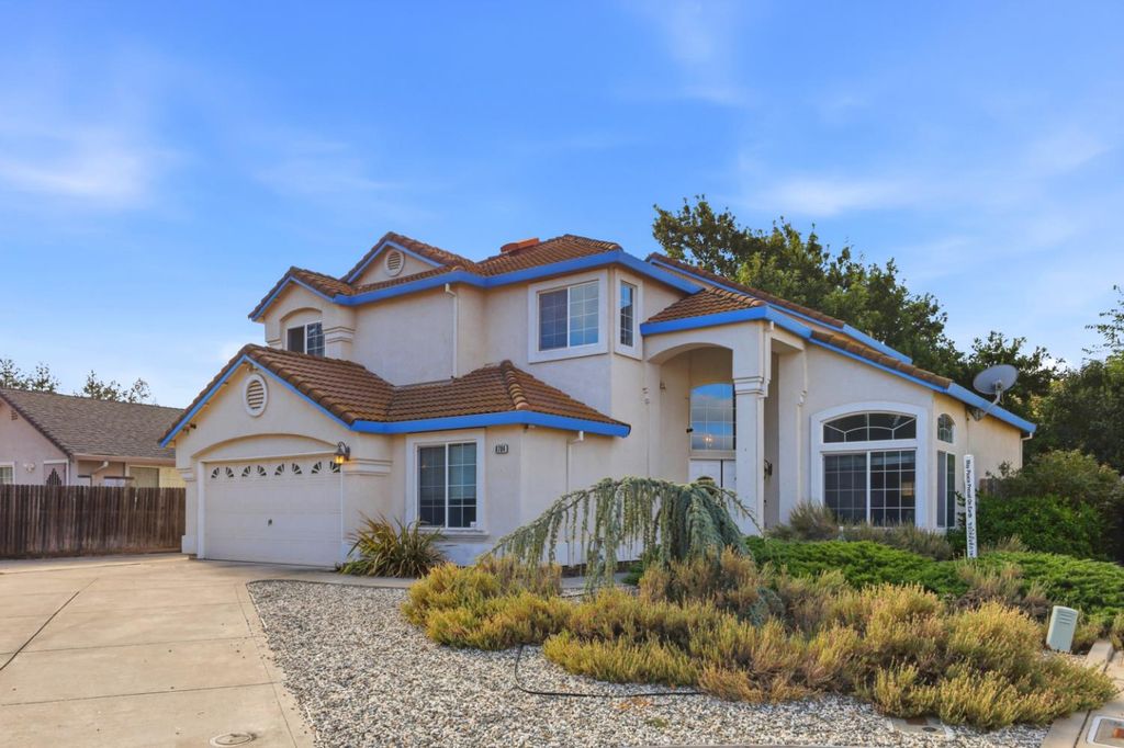 8784 Hawkesbury Ct, Elk Grove, CA 95624