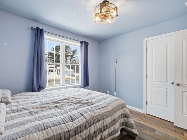 661 Wheelwright Rd, Barre, MA 01005