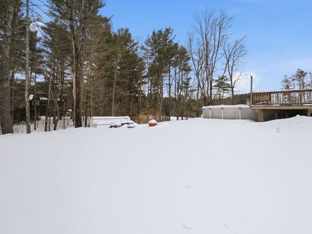 661 Wheelwright Rd, Barre, MA 01005