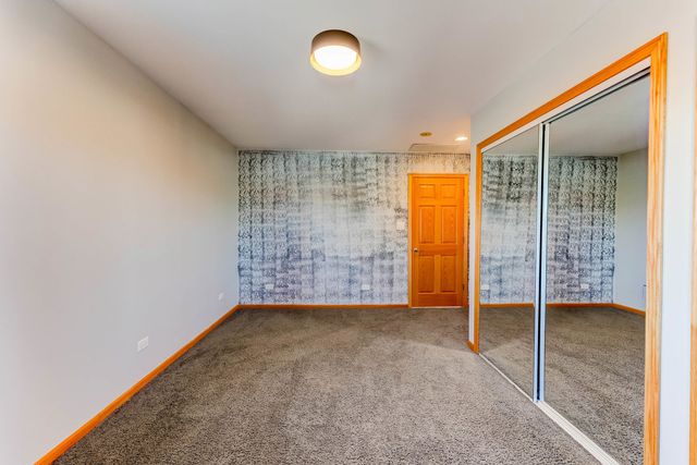 7806 W 83rd Street, Bridgeview, IL 60455