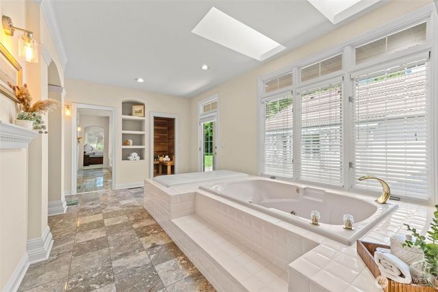 12812 53rd Avenue NW, Gig Harbor, WA 98332
