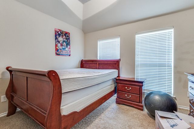 2904 Crystal Way, Grand Prairie, TX 75052