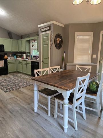 102 Thomas Drive, Dallas, GA 30157