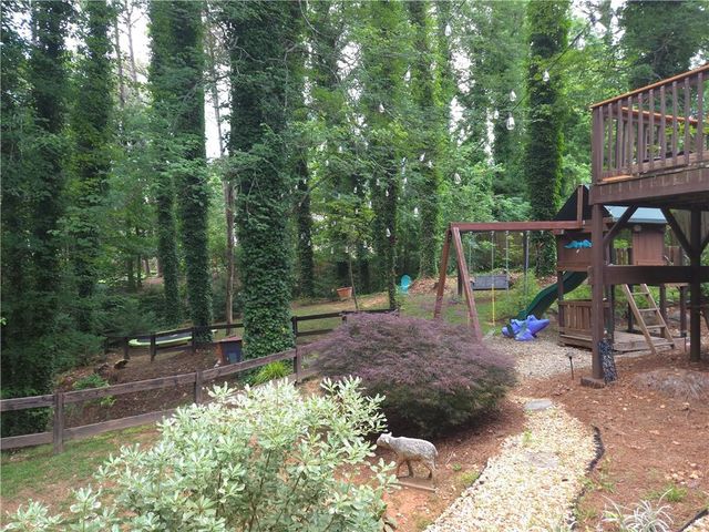 102 Thomas Drive, Dallas, GA 30157