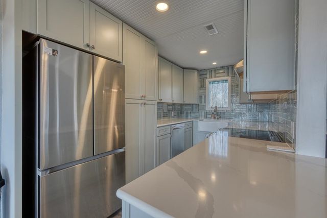 500 Marina Road B1, Murphy, NC 28906