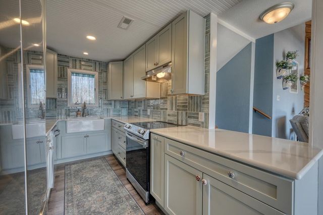 500 Marina Road B1, Murphy, NC 28906