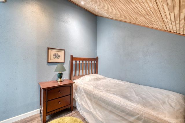 500 Marina Road B1, Murphy, NC 28906
