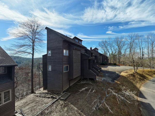 500 Marina Road B1, Murphy, NC 28906