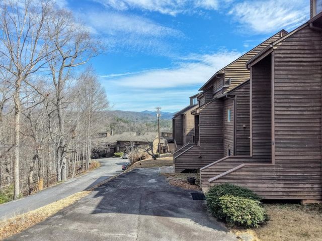500 Marina Road B1, Murphy, NC 28906