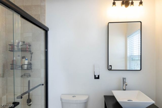 126 Ridge Ave, Bloomfield Twp., NJ 07003