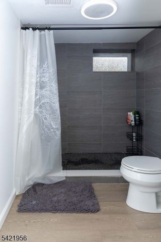 126 Ridge Ave, Bloomfield Twp., NJ 07003