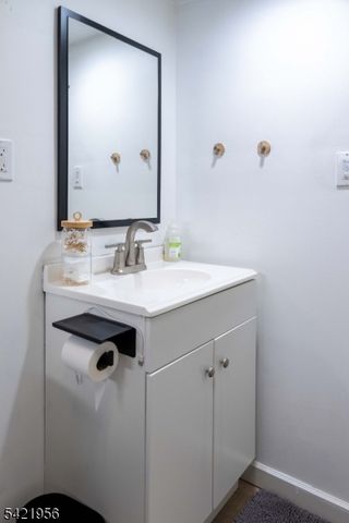 126 Ridge Ave, Bloomfield Twp., NJ 07003