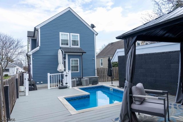 126 Ridge Ave, Bloomfield Twp., NJ 07003