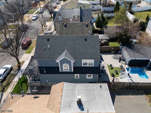 126 Ridge Ave, Bloomfield Twp., NJ 07003