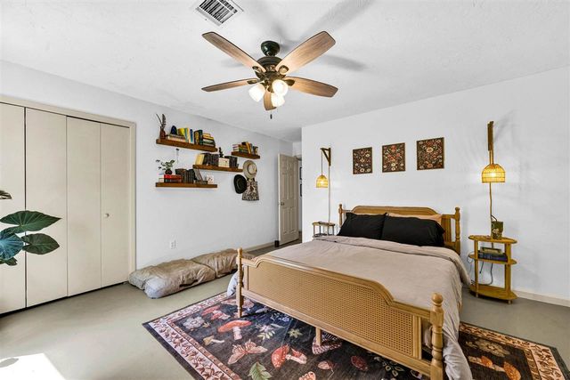 2309 NW Robinhood Dr, Lawton, OK 73505