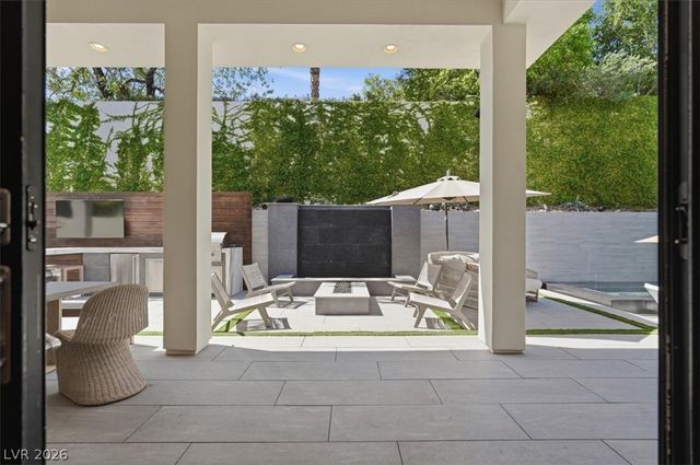 2257 Coral Ridge Avenue, Henderson, NV 89052