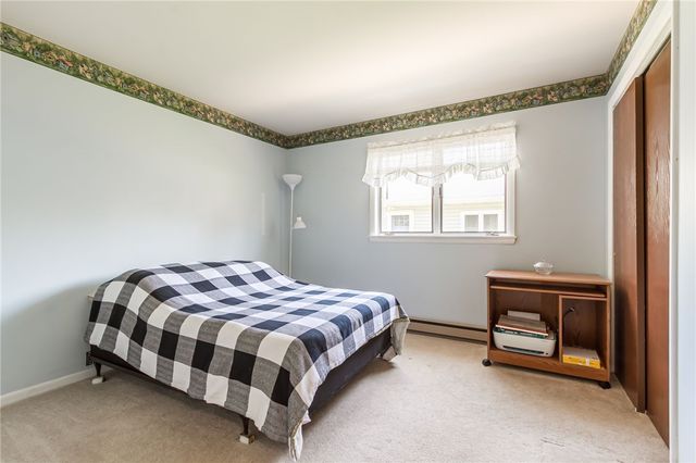 151 N Bloomfield Rd, Canandaigua City, NY 14424