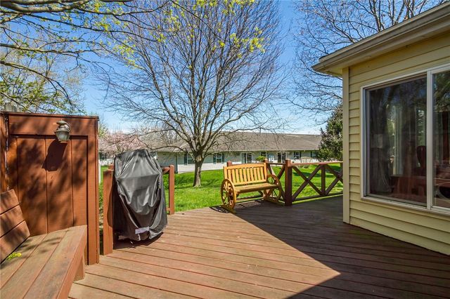 151 N Bloomfield Rd, Canandaigua City, NY 14424