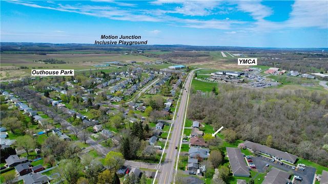 151 N Bloomfield Rd, Canandaigua City, NY 14424