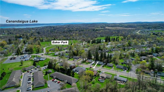 151 N Bloomfield Rd, Canandaigua City, NY 14424