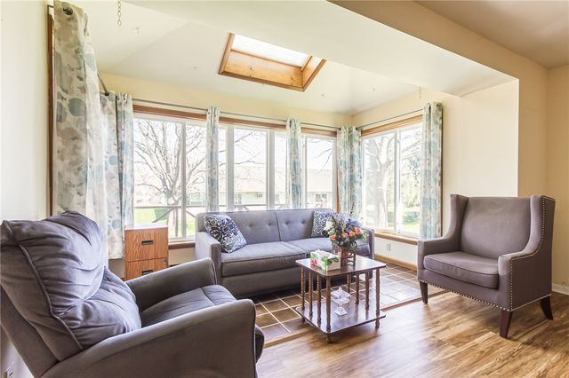 151 N Bloomfield Rd, Canandaigua City, NY 14424
