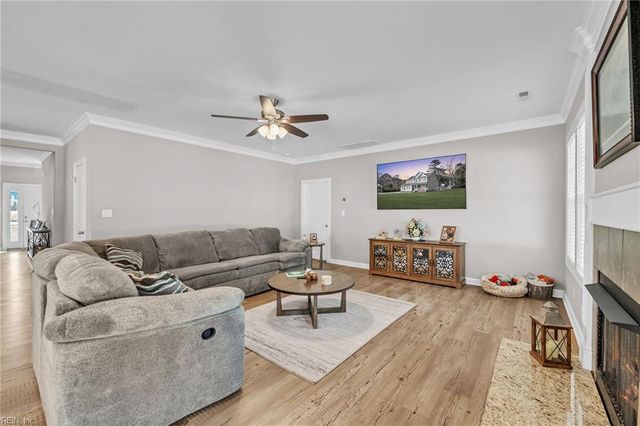 120 Cedar RD, Chesapeake, VA 23322