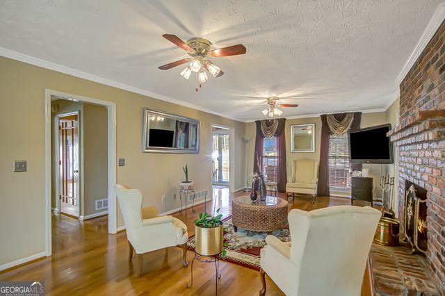 6450 Lake Sara Glen Drive, Douglasville, GA 30135