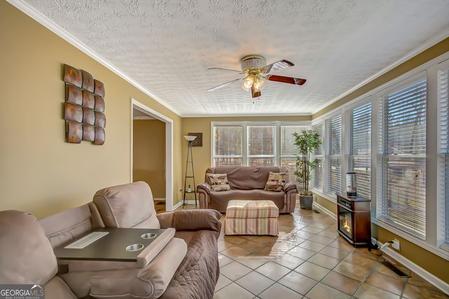 6450 Lake Sara Glen Drive, Douglasville, GA 30135